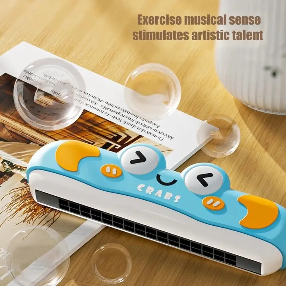 Toy Harmonica and Blow Horn Wh - Musical Instrument That You Blow Into recension och pris