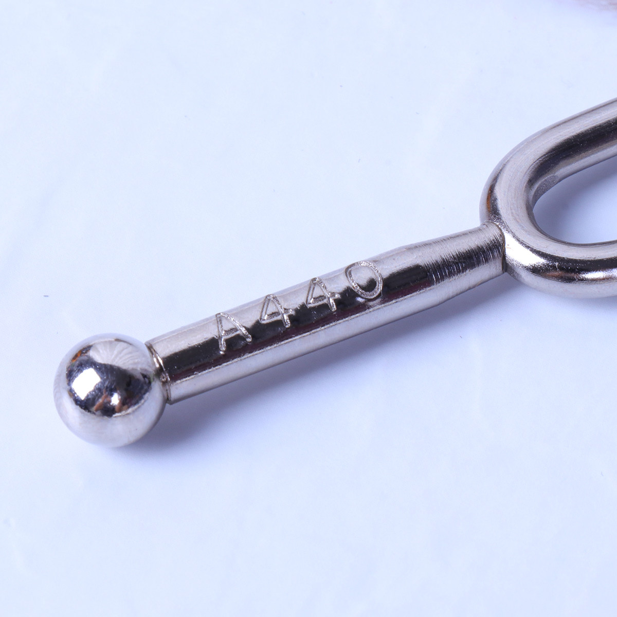 440Hz Tuning Fork Professional - Musical Instrument Tuning Guitar Tuner. Standard Guitar Tuning recension och pris
