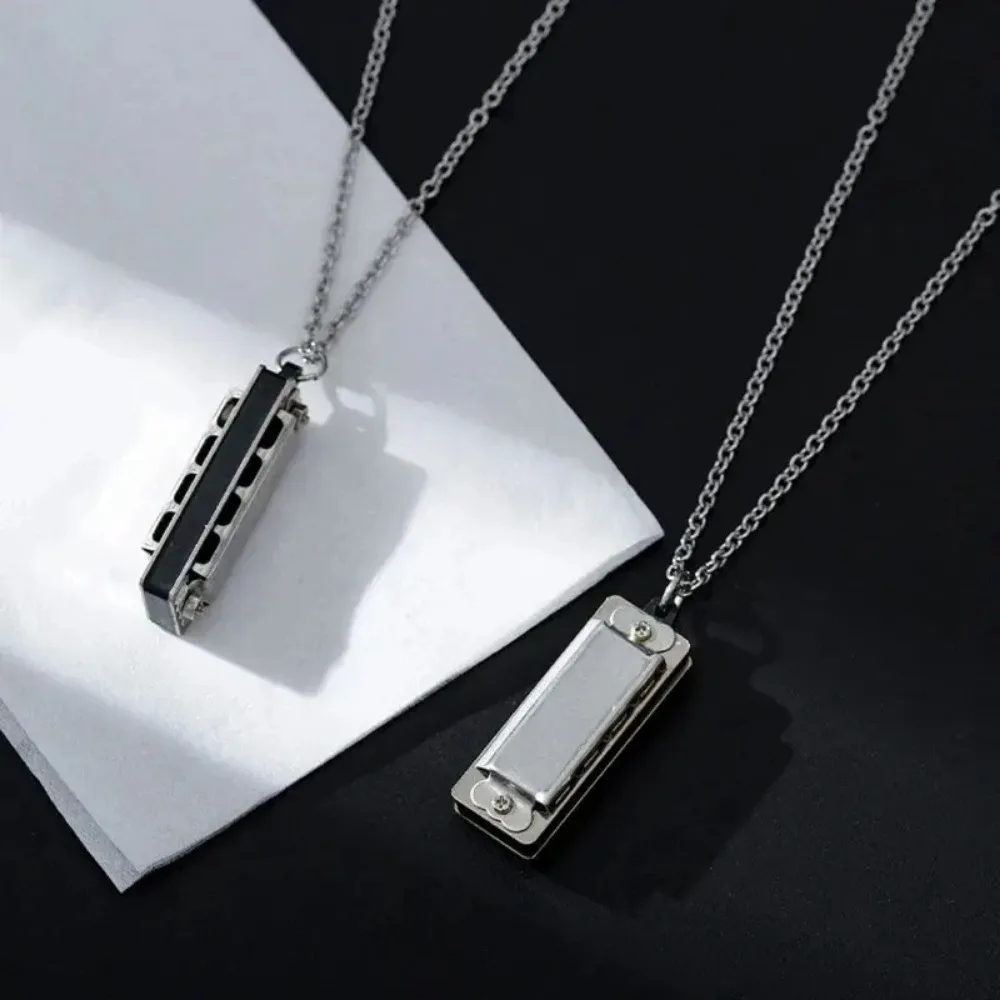 Mini Harmonica Necklace Men an - Musical Instrument That You Blow Into recension och pris