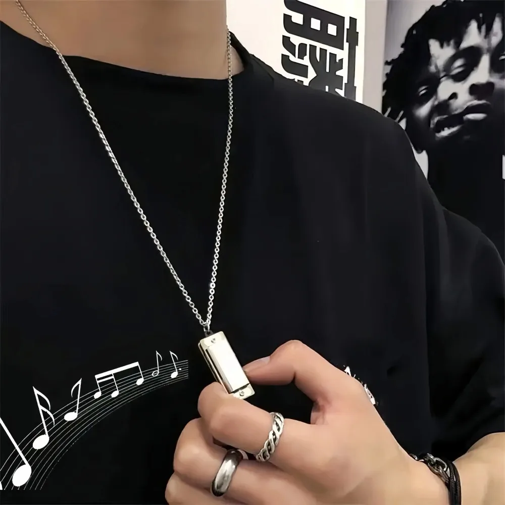 Mini Harmonica Necklace Men an - Musical Instrument That You Blow Into recension och pris